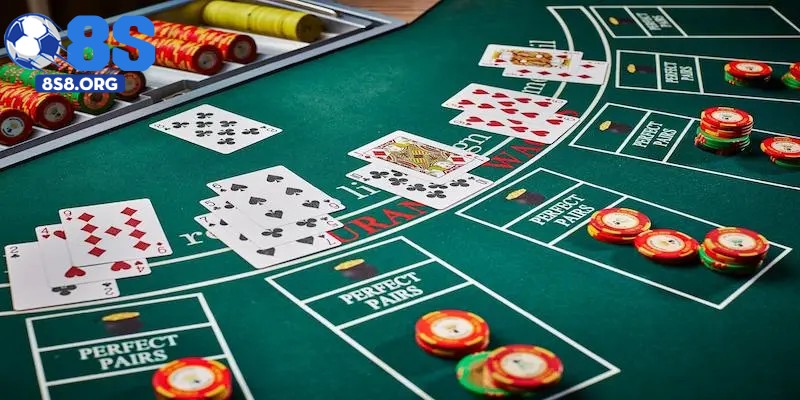 Các quy tắc cơ bản và cách chơi Blackjack tại 8S
